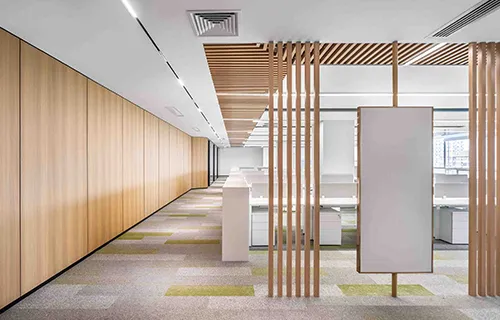 أونموس يسلم بنجاح مشروع أثاث المكاتب لمؤسسة كبرى