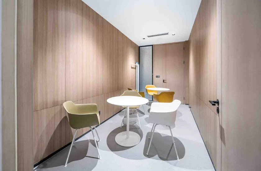 بكين تشونغنان دار النشر